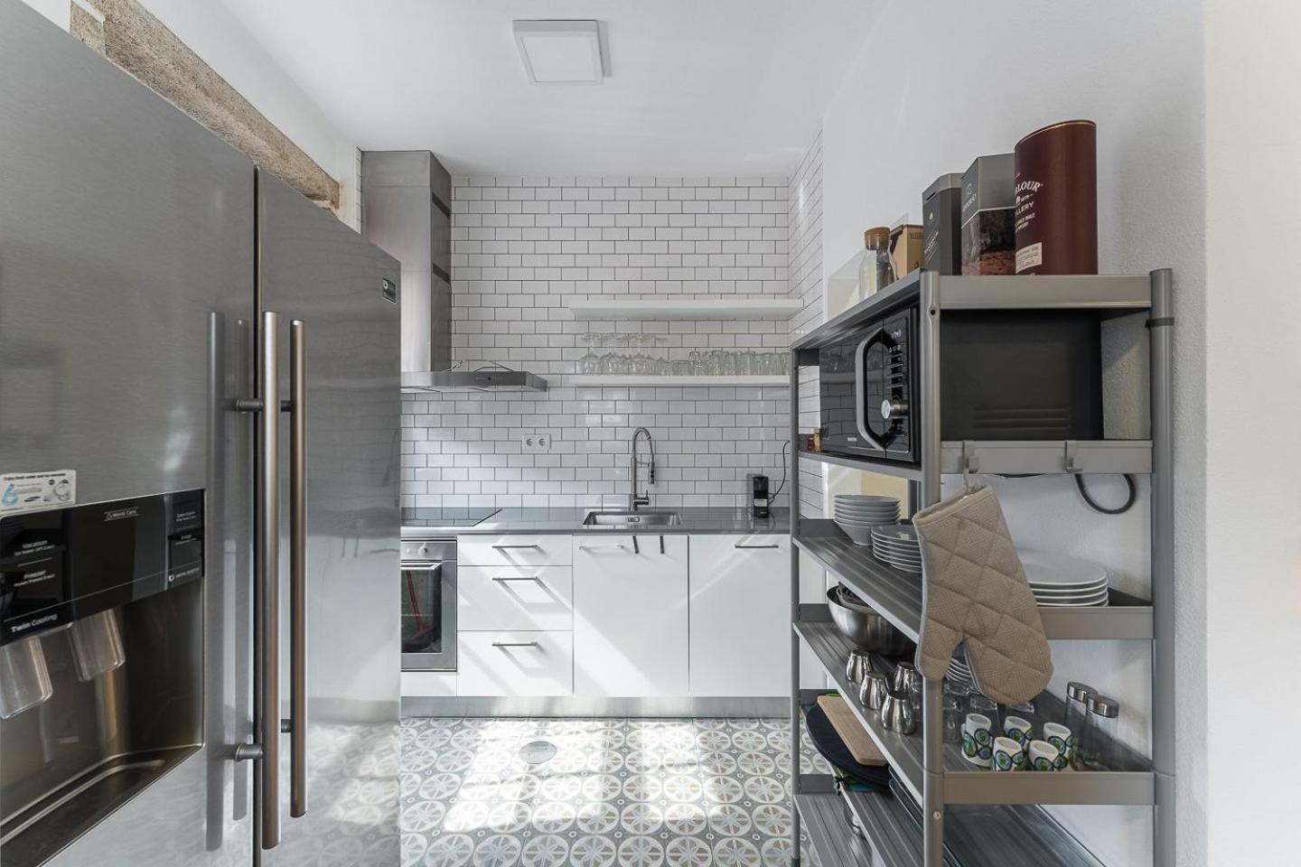Guestready - Modern Duplex, Neo-Classical Building Porto Luaran gambar
