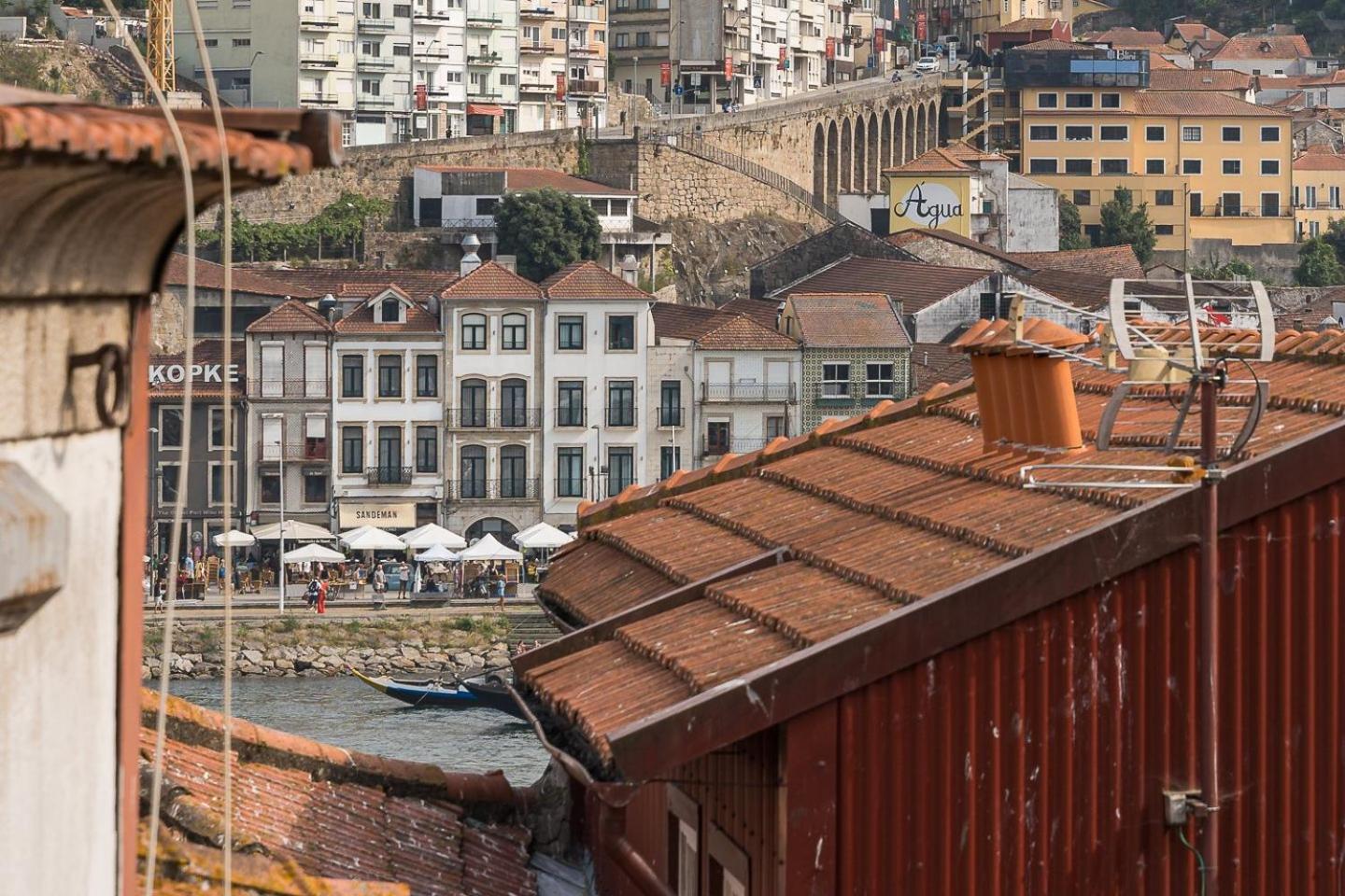Guestready - Modern Duplex, Neo-Classical Building Porto Luaran gambar